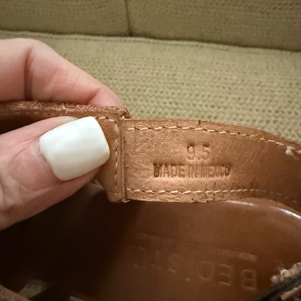 BED|STU Women's Brown Leather Peep-Toe Clog Sandals - Picture 6 of 7